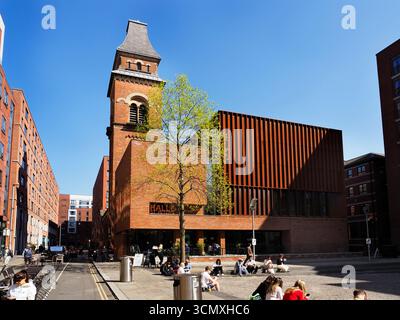 Halle St Peters da Cutting Room Square ad Ancoats, Manchester, Regno Unito Foto Stock