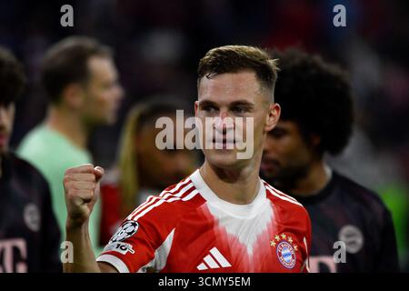 Monaco di Baviera, Germania. 18 settembre 2025. 17.09.2025, Allianz Arena, Monaco di Baviera, Champions League, FC Bayern Monaco vs FC Chelsea, nella foto Joshua Kimmich (Monaco di Baviera) credito: dpa/Alamy Live News Foto Stock