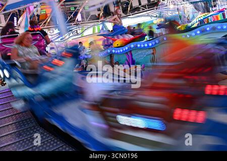 Fahrgeschaeft, Schausteller, Fahrgeschaefte. Presserundgang vor dem 190. Oktoberfest 2025 am 18.09.2025 *** Rides, Showmen, Rides Press tour prima dell'Oktoberfest 190 2025 il 18 09 2025 Foto Stock