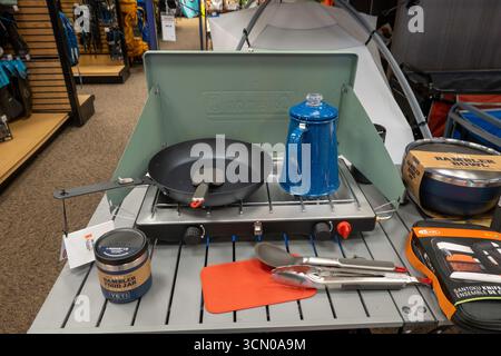 Lo Scheels Sporting Goods Store di Great Falls, Montana, è molto popolare, Stati Uniti 2025 Foto Stock