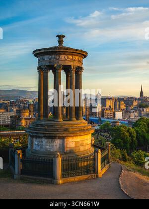 Dugald Monument a Calton Hill a Edimburgo, Scozia, Regno Unito Foto Stock