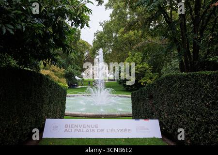 Parigi, Francia. 20 settembre 2025. Giardini durante la 42a edizione dei Journees Europeennes du Patrimoine (giorni del patrimonio europeo) presso il Palazzo Elysee di Parigi, in Francia, il 20 settembre 2025. Foto di David Boyer/ABACAPRESS.COM credito: Abaca Press/Alamy Live News Foto Stock