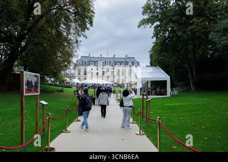 Parigi, Francia. 20 settembre 2025. Giardino durante la 42a edizione dei Journees Europeennes du Patrimoine (giorni del patrimonio europeo) presso l'Elysee Palace di Parigi, in Francia, il 20 settembre 2025. Foto di David Boyer/ABACAPRESS.COM credito: Abaca Press/Alamy Live News Foto Stock