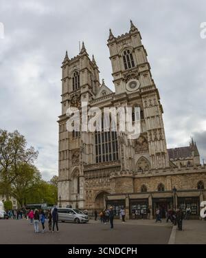 Una foto dell'Abbazia di Westminster in un giorno nuvoloso, Londra. Foto Stock