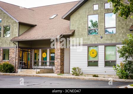 Bozeman, MT, USA - 1 agosto 2025: L'esterno dell'American computer and Robotics Museum di Bozeman, Montana Foto Stock