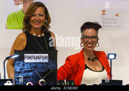 Milano, Italia. 20 settembre 2025. Milano (Italia), 20/09/2025- fashion/milano fashion /Jewels- uomini d'affari di tutto il mondo espongono i loro nuovi prodotti per la prossima stagione a Milano Fashion & Jewels, la fiera è iniziata oggi, 20 settembre, e si conclude il 23 settembre 2025. (Foto: Edson De Souza/Thenews2/Zumapress) (immagine di credito: © Edson Teodoro De Souza/TheNEWS2 via ZUMA Press Wire) SOLO PER USO EDITORIALE! Non per USO commerciale! Foto Stock