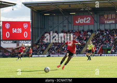 Leigh Sports Village Arena, Manchester, Regno Unito. 21 settembre 2025. Melvine Malard durante il Manchester United Women vs. Arsenal Women alla Leigh Sports Village Arena 21 settembre 2025 nella Women's Super League (WSL) Credit: Adam Edwards/Alamy Live News Foto Stock
