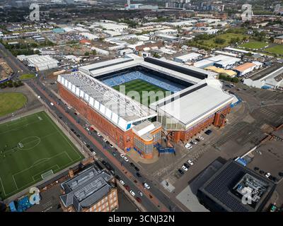 Vista aerea dello stadio Ibrox, sede dei Glasgow Rangers FC a Strathclyde, Scozia Foto Stock