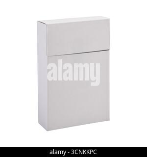 Confezione vuota scatola di sigarette isolata su sfondo bianco Foto Stock