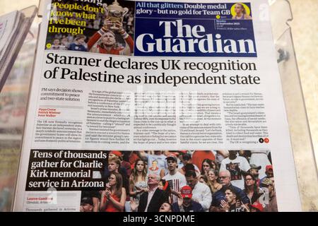 Keir "Starmer dichiara il riconoscimento britannico della Palestina come stato indipendente" testata del quotidiano Guardian prima pagina Israele guerra 22 settembre 2025 Londra Regno Unito Foto Stock