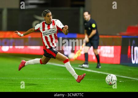 Eindhoven, Paesi Bassi. 22 settembre 2025. EINDHOVEN, 22-09-2025, PSV Campus De Herdgang, stagione 2025/2026, olandese Keuken Kampioen Divisie calcio, partita tra Jong PSV e Den Bosch, immagini mostra Jong PSV giocatore Tay Abed credito: Pro Shots/Alamy Live News Foto Stock
