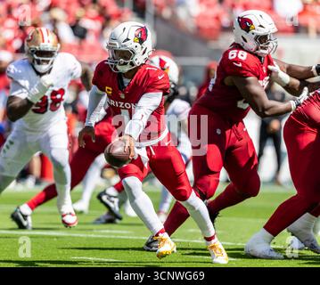 21 settembre 2025 il quarterback degli Arizona Cardinals Kyler Murray (1) lanciò la palla durante la partita di football tra gli Arizona Cardinals e i San Francisco 49ers. San Francisco ha battuto Arizona 16-15 al Levi Stadium di Santa Clara, Calif Thurman James / CSM Foto Stock