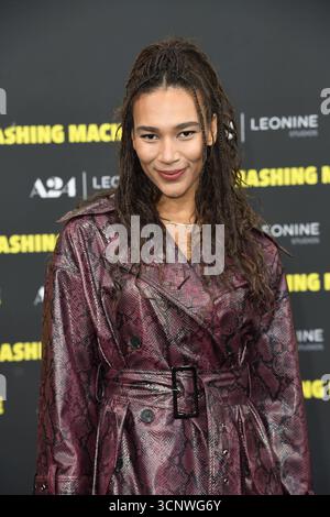 Marie Mouroum bei der Deutschlandpremiere von THE SMASHING MACHINE a Berlino AM 22.09.2025 *** Marie Mouroum alla prima tedesca della MACCHINA PER LA FRANTUMAZIONE a Berlino il 22 09 2025 Foto Stock