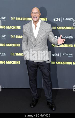 Dwayne Johnson bei der Deutschlandpremiere von THE SMASHING MACHINE a Berlino AM 22.09.2025 *** Dwayne Johnson alla prima tedesca della MACCHINA PER LA FRANTUMAZIONE a Berlino il 22 09 2025 Foto Stock