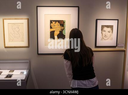 Milano, Italia. 23 settembre 2025. Inaugurazione mostra Man Ray maestro di luce presso il Palazzo reale di Milano, Italia - 23 settembre 2025 (foto Gabriele Puglisi/LaPresse) inaugurazione della mostra Man Ray, Maestro di luce al Palazzo reale di Milano, Italia - 23 settembre 2025 (foto di Gabriele Puglisi/LaPresse) credito: LaPresse/Alamy Live News Foto Stock