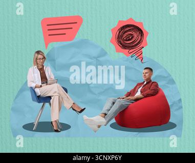 Collage creativo che mostra lo psicologo che lavora con il cliente. Palloncini da discorso sopra uomo e donna Foto Stock