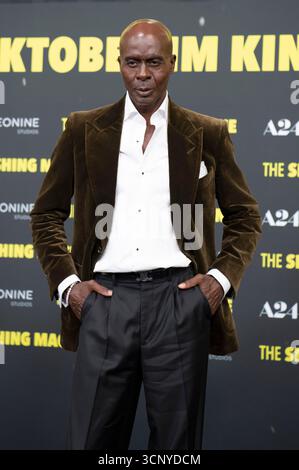 Bruce Darnell bei der Premiere des Kinofims 'The Smashing Machine' in Zoo Palast. Berlino, 22.09.2025 Foto Stock