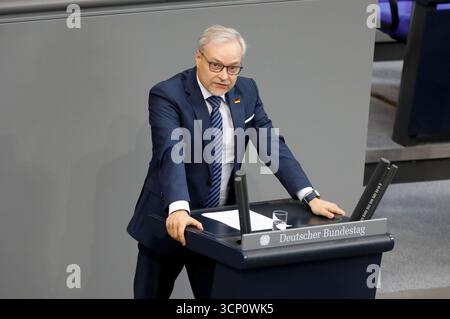 Marc Bernhard in der 26. Sitzung des 21. Deutschen Bundestages im Reichstagsgebäude. Berlino, 23.09.2025 *** Marc Bernhard alla 26a sessione del 21 Bundestag tedesco nell'edificio del Reichstag Berlino, 23 09 2025 foto:xAgenturxWehnertx/xGränzdörferx/xFuturexImagex bundestagssitzung26 5987 Foto Stock