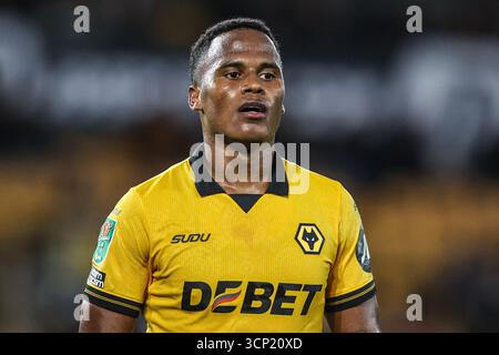 Wolverhampton, Regno Unito. 23 settembre 2025. Jhon Arias dei Wolverhampton Wanderers durante il terzo round della Carabao Cup Wolverhampton Wanderers vs Everton a Molineux, Wolverhampton, Regno Unito, 23 settembre 2025 (foto di Alfie Cosgrove/News Images) a Wolverhampton, Regno Unito il 23/9/2025. (Foto di Alfie Cosgrove/News Images/Sipa USA) credito: SIPA USA/Alamy Live News Foto Stock