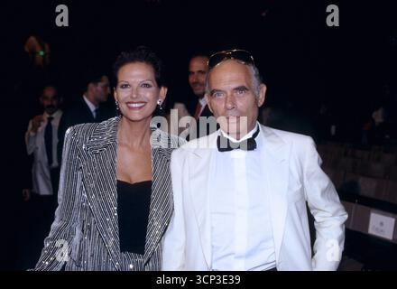 Milano, Archivio dei personaggi degli anni '90 nella foto: Claudia Cardinale, Pasquale Squitieri ©fotostore Foto Stock