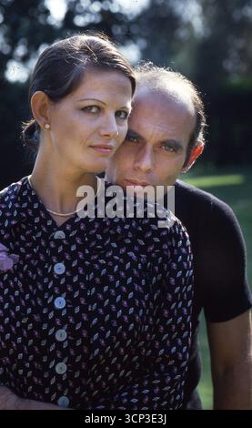 ROMA - **TARIFFA SPECIALE** CLAUDIA CARDINALE CON PASQUALE SQUITIERI Foto Stock