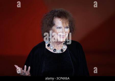 Claudia Cardinale Roma, Italia - 13 ottobre 2016: Claudia Cardinale partecipa al Red carpet all'undicesima edizione del Festival del Cinema di Roma, all'Auditorium Parco della musica. Roma RM Italia Copyright: XGennaroxLeonardix Foto Stock