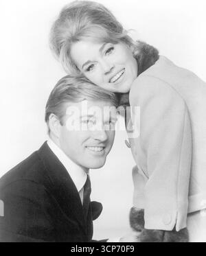 JANE FONDA e ROBERT REDFORD in BAREFOOT IN THE PARK (1967), diretto da GENE SAKS. Credito: FOTO/album DI IMPORTANZA FONDAMENTALE Foto Stock