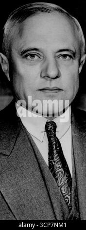 Fratelli Karl, Arthur e William Compton. 16 maggio 1946. (Foto di Associated Press Photo). Foto Stock