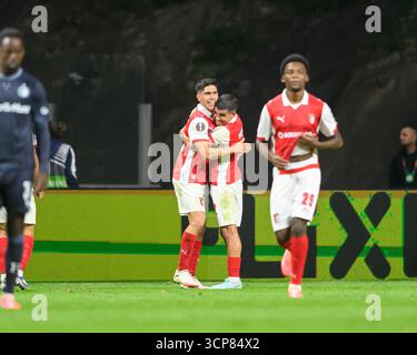 Braga, Braga, Portogallo. 24 settembre 2025. FRAN NAVARRO del SC Braga ha festeggiato il suo gol durante la partita di UEFA Europe League 2025/26 tra SC Braga e Feyenoord, il 24 settembre 2025 all'Estadio Municipal de Braga, Braga, Portogallo (Credit Image: © Miguel Lemos/ZUMA Press Wire) SOLO PER USO EDITORIALE! Non per USO commerciale! Foto Stock