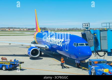 Southwest Airlines Boeing 737-800 N8640D presso l'aeroporto metropolitano di Detroit (DTW), Detroit, Michigan mi, Stati Uniti. Foto Stock