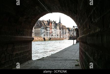 Strasburgo Francia. Sede ufficiale del Parlamento europeo e città storica è una delle principali mete turistiche della Francia. Foto Stock