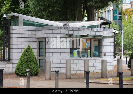 DUBLINO, IRLANDA - 7 LUGLIO 2024: Ambasciata degli Stati Uniti a Dublino, Repubblica d'Irlanda. Foto Stock