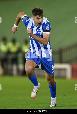 Stefanos Tzimas di Brighton e Hove Albion durante la partita del terzo turno della Carabao Cup all'Oakwell Stadium di Barnsley. Data foto: Martedì 23 settembre 2025. Foto Stock