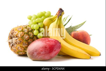 vari frutti tropicali isolati su sfondo bianco Foto Stock