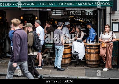 Borough Market - sapori, cultura e vita di strada Foto Stock
