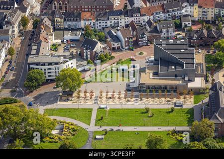 Luftbild, Kathrin-Türks-Halle Theater am Stadtpark, Dinslaken, Ruhrgebiet, Nordrhein-Westfalen, Deutschland ACHTUNGxMINDESTHONORARx60xEURO *** foto aerea, Kathrin Türks Halle Theater am Stadtpark, Dinslaken, Ruhr area, Renania settentrionale-Vestffalia, Germania ATTENTIHONxMINORESTRESTRESTRONXMINORORESTRO Foto Stock
