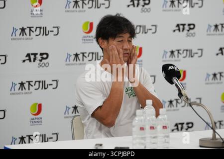 Tokyo, Giappone. 26 settembre 2025. Il giapponese Sho Shimabukuro dopo la conferenza stampa dopo aver perso contro il statunitense Sebastian Korda nel match del secondo turno maschile a Tokyo al Tokyo Open ATP500 2025. Credito: Ranjith Kumar/Alamy Live News Foto Stock