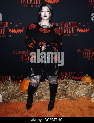 Los Angeles, Stati Uniti. 26 settembre 2025. Ravengriim arriva al LA Haunted Hayride che si tiene al Griffith Park di Los Angeles, CALIFORNIA, venerdì 26 settembre 2025. (Foto di Juan Pablo Rico/Sipa USA) credito: SIPA USA/Alamy Live News Foto Stock