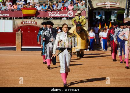 Salamanca, 12 settembre 2025. L'arena di la Glorieta. Corrida con tre donne. Nella foto: Olga Casado. Foto: Guillermo Navarro. ARCHDC. Crediti: Album / Archivo ABC / Guillermo Navarro Foto Stock