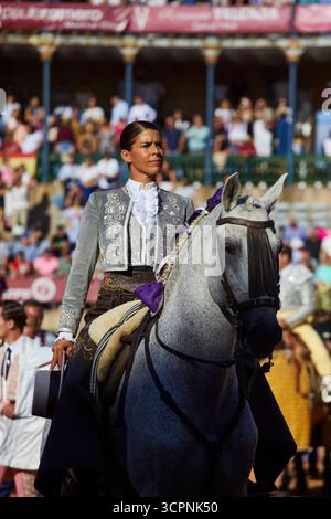 Salamanca, 12 settembre 2025. L'arena di la Glorieta. Corrida con tre donne. Il torero Léa Vicens. Foto: Guillermo Navarro. ARCHDC. Crediti: Album / Archivo ABC / Guillermo Navarro Foto Stock