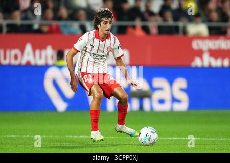 Girona, Spagna. 27 settembre 2025. La Liga EA Sports match tra FC Barcelona - Getafe CF giocato allo stadio Johan Cruyff il 21 settembre 2025 a Barcellona. (Foto di Bagu Blanco/PRESSIN)Bryan Gil del Girona FC durante la partita della Liga 2025-2026, data 7 tra il Girona FC e l'RCD Espanyol giocata allo Stadio Montilivi il 26 settembre 2025 a Girona, Spagna. (Foto di Bagu Blanco/PRESSIN) credito: PRESSINPHOTO SPORTS AGENCY/Alamy Live News Foto Stock