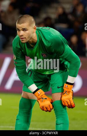 Parigi, Francia. 27 settembre 2025. Lucas Chevalier di PSG durante la partita di calcio francese del 2025-26, PSG vs Auxerre a Parc des Princes, Parigi, Francia, il 27 settembre 2025. Foto di Henri Szwarc/ABACAPRESS.COM credito: Abaca Press/Alamy Live News Foto Stock