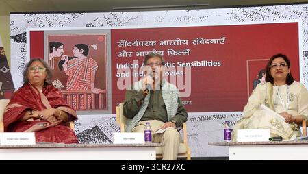 Patna, India. 28 settembre 2025. PATNA, INDIA - SETTEMBRE 27: L'attore e regista di Bollywood Amol Palekar tiene la sua conferenza durante il 3° Festival Internazionale di Letteratura Unmesha a Gyan Bhawan il 27 settembre 2025 a Patna, India. (Foto di Santosh Kumar/Hindustan Times/Sipa USA ) credito: SIPA USA/Alamy Live News Foto Stock