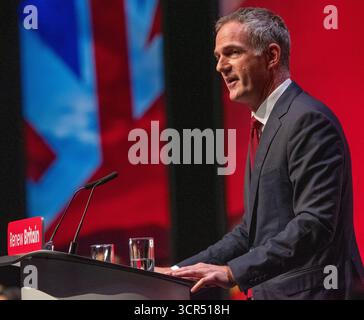 Liverpool, Regno Unito. 29 settembre 2025. Peter Kyle Segretario di Stato per le imprese e il commercio e Presidente del Board of Trade tiene il suo discorso a Liverpool nel Regno Unito . Foto: GaryRobertsphotography/Alamy Live News Foto Stock