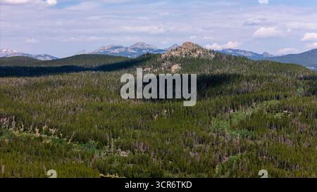 Fotografia aerea della Wind River Range, Shoshone National Forest, vicino a Lander, Fremont County, Wyoming, STATI UNITI Foto Stock