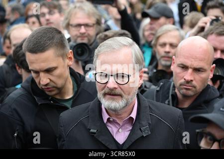 Praga, Repubblica Ceca. 29 settembre 2025. Primo ministro ceco, leader della coalizione di Spolu e presidente del Partito Civico della Repubblica Ceca (ODS) Petr fiala visto durante la campagna del partito a Praga. Le elezioni parlamentari nella Repubblica Ceca si terranno il 3 e 4 ottobre 2025. Credito: SOPA Images Limited/Alamy Live News Foto Stock
