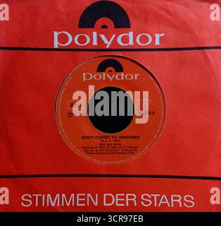 Vinthouse Vinyl Singles 7", The Bee Gees, Don't Forget to Remember, Polydor Records, 1969 Foto Stock
