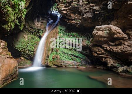 Il paesaggio è incredibile vicino alla piccola cascata di Bayindir, in Turchia Foto Stock