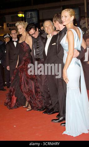 Cast di Kill Bill - Daryl Hannah, Michael Madsen, David Carradine, Quentin Tarantino e Uma Thurman alla première di Kill Bill volume 2 durante il Festival di Cannes. Francia, 16 maggio 2004 Foto Stock