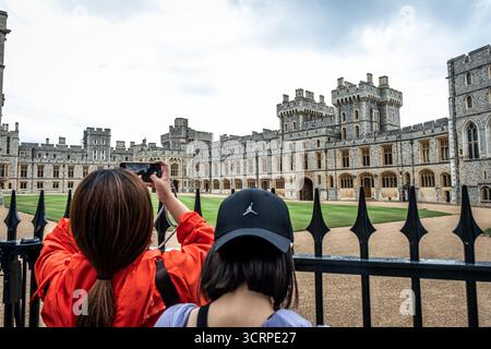 Castello di Windsor - Patrimonio e Maestà senza tempo Foto Stock